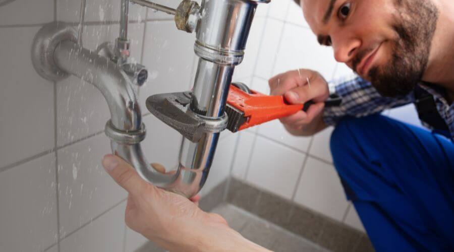 Professional same day plumber services in Dewey, IL